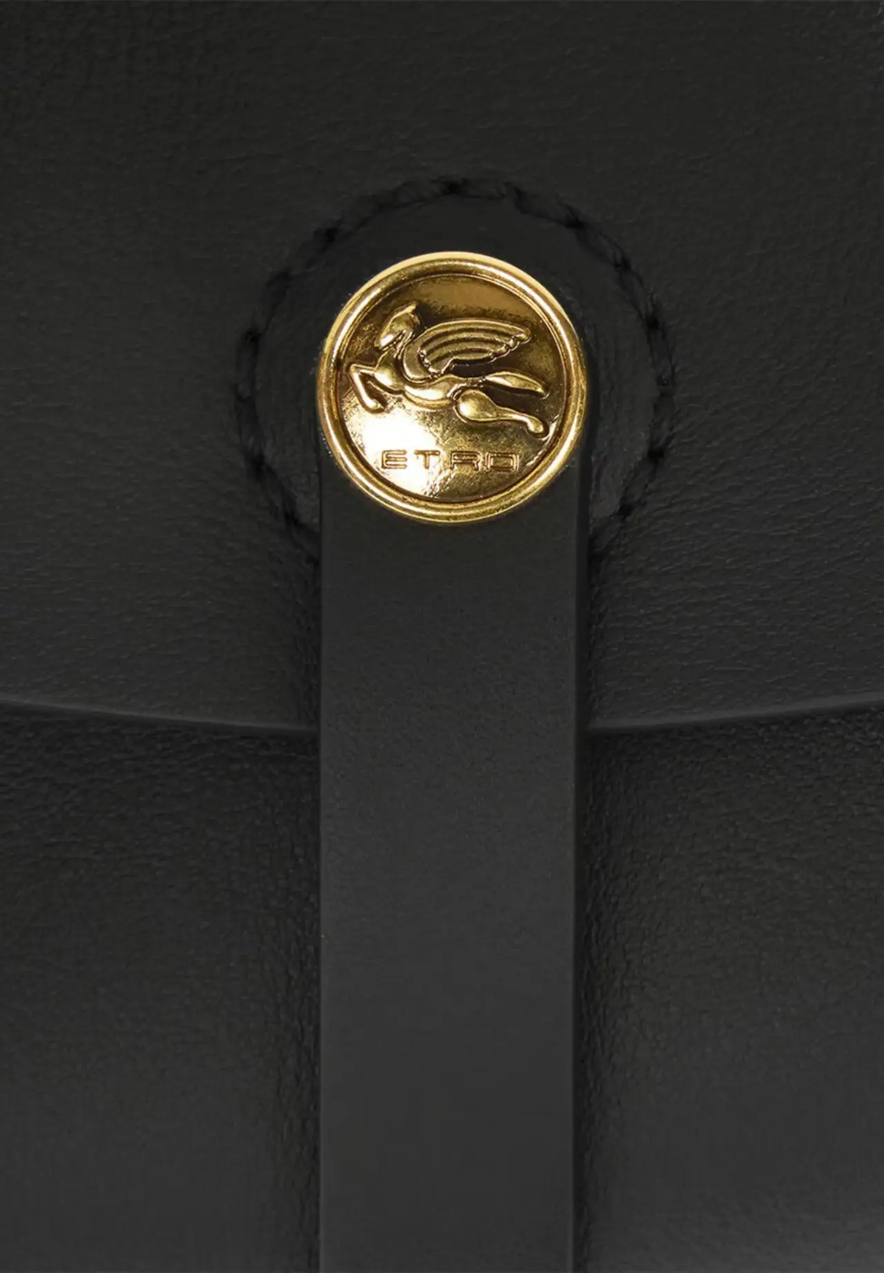 Pony 中号皮革包