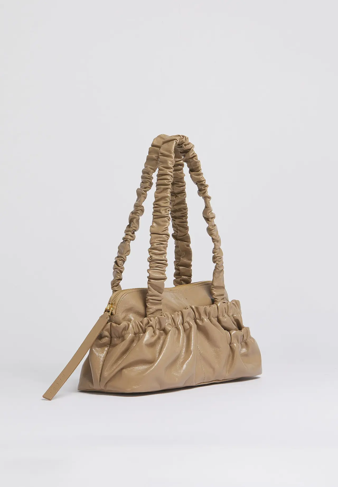 LEATHER RUFFLES GATHERED E/W Bag