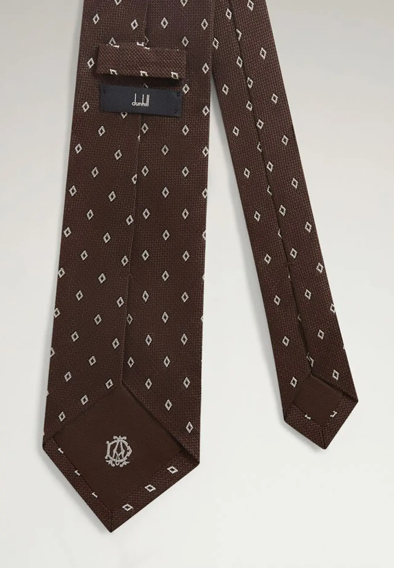 SILK DIAMOND MOTIF WOVEN TIE