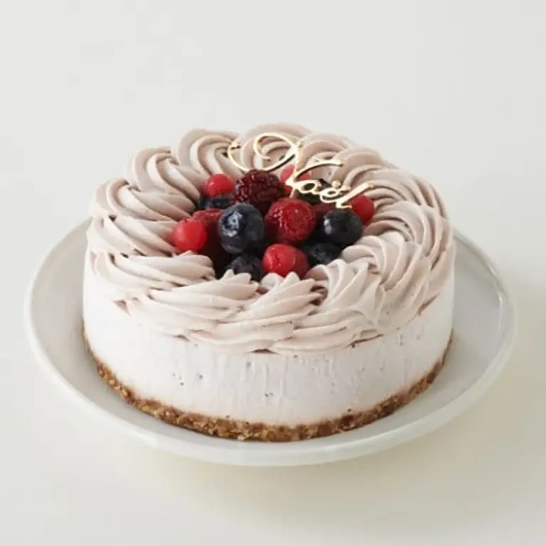 Vegan Roast Strawberry Cake