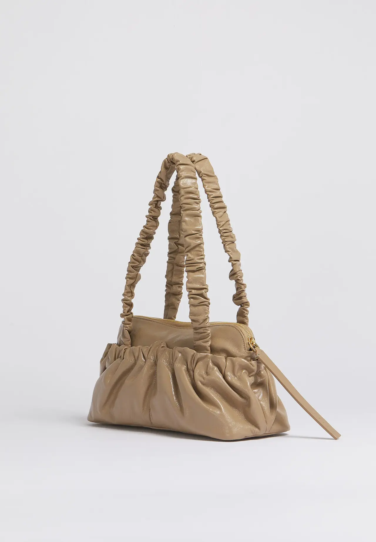 LEATHER RUFFLES GATHERED E/W Bag
