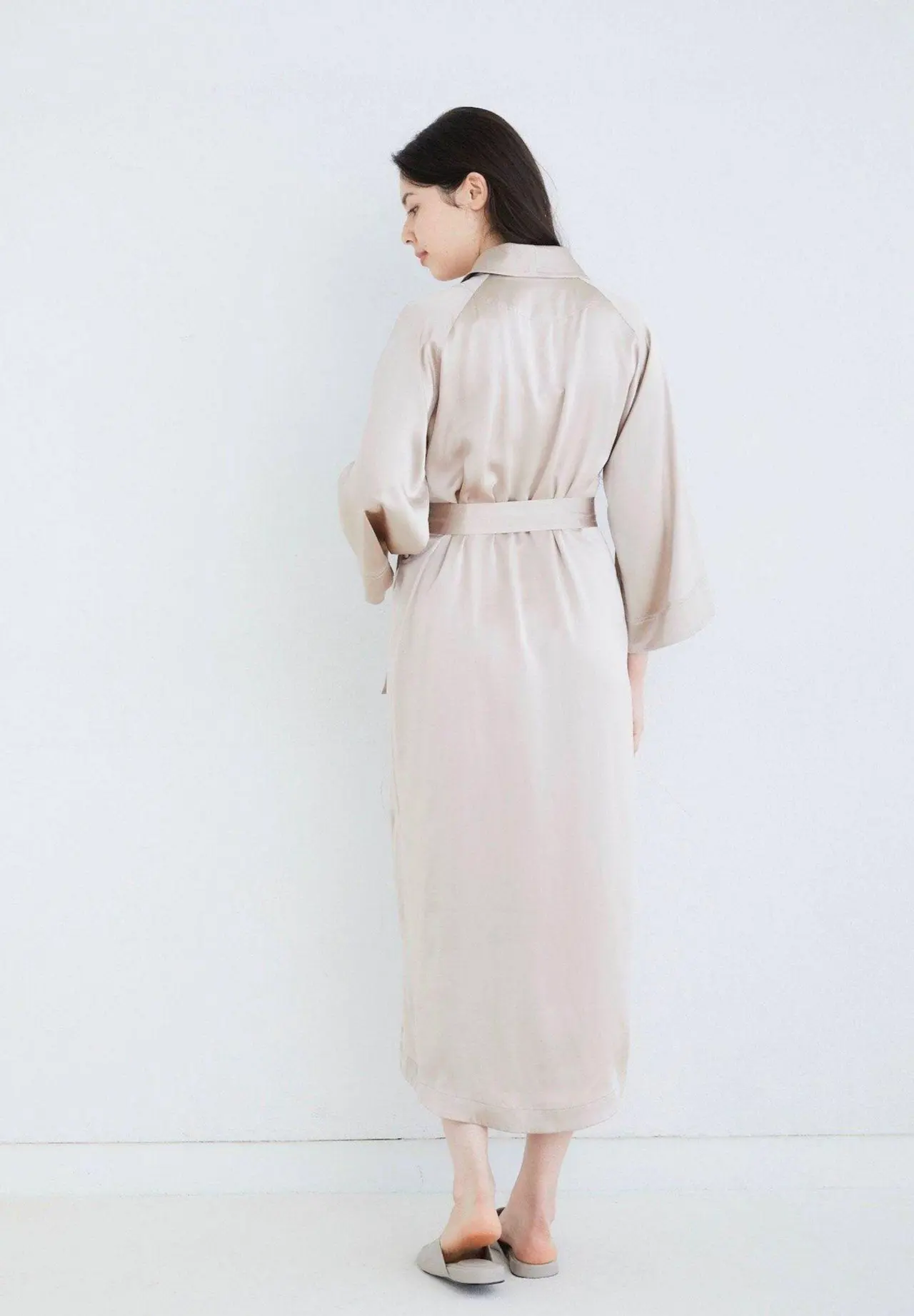 Silk Gaun Pink Beige