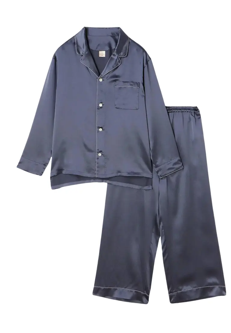 シルクパジャマ