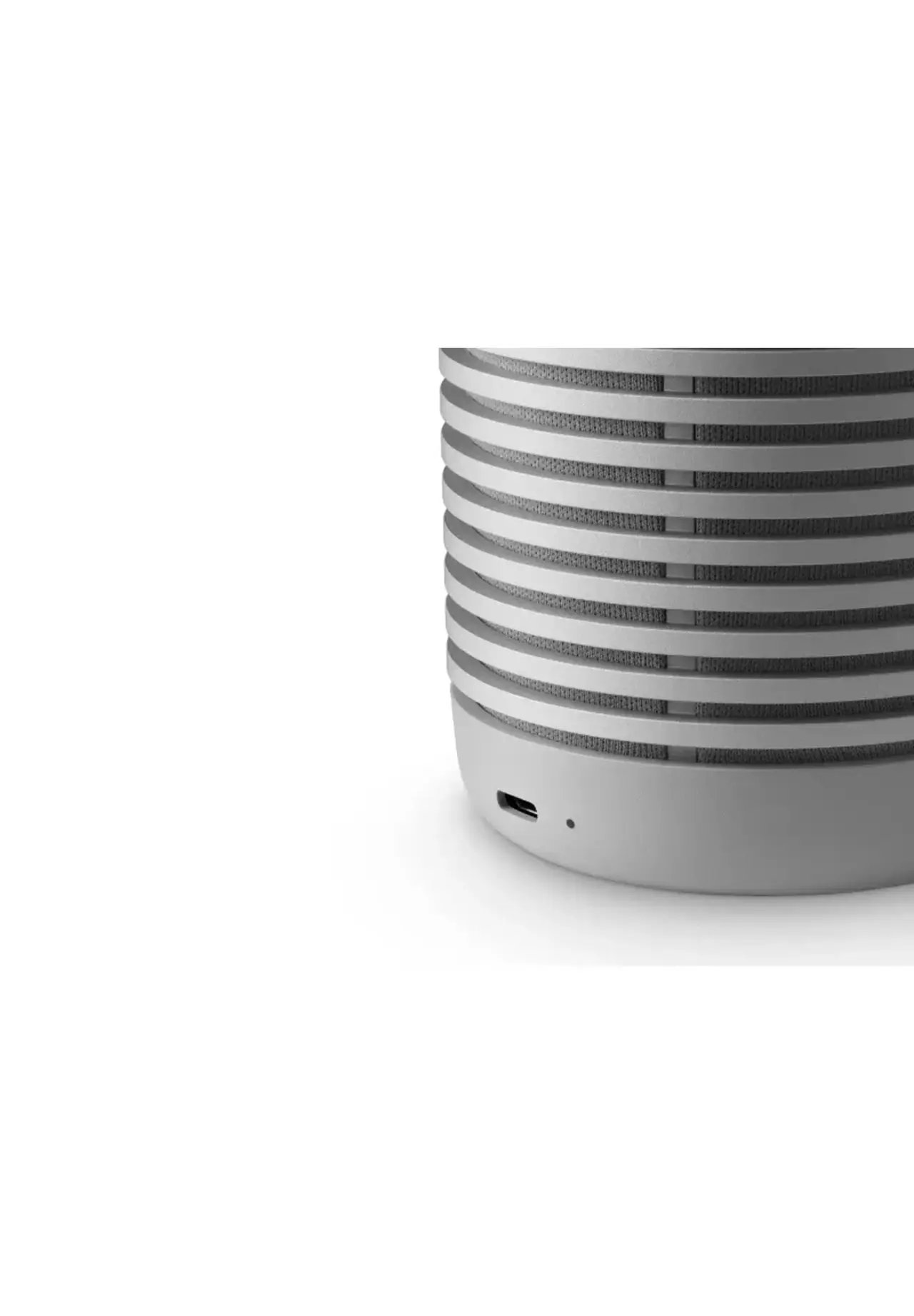 Beosound Explore アウトドアBluetoothスピーカー | Matsuya Ginza