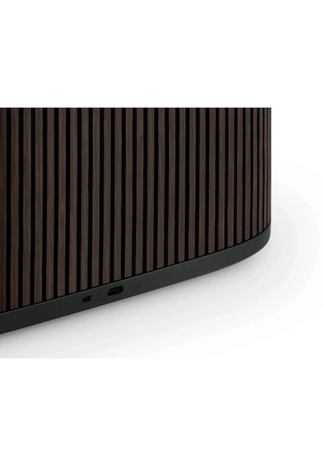 スピーカー・ウーファー Beosound A5 Beosound A5 パワフルなポータブルスピーカー | Matsuya Ginza
