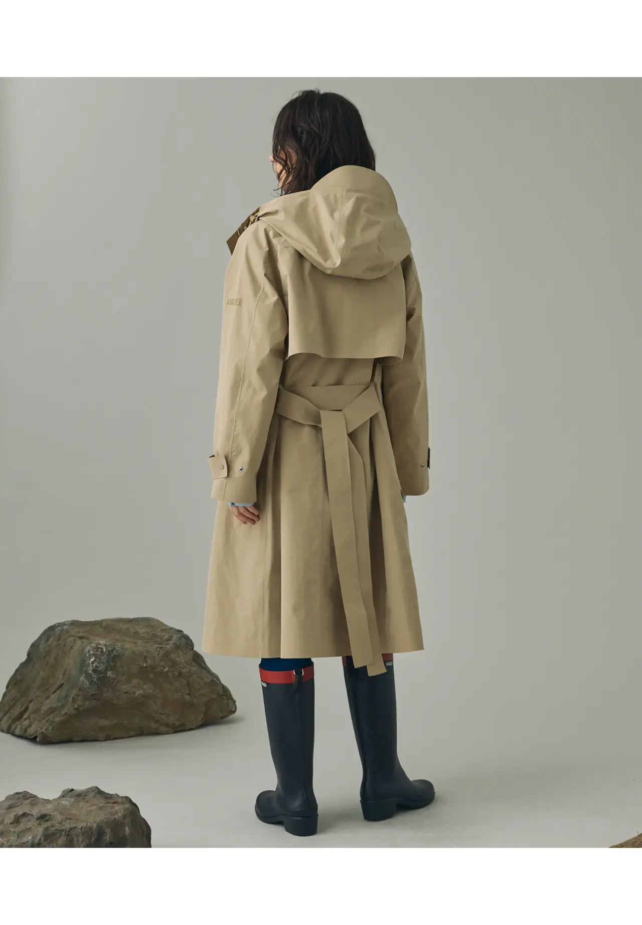 Breathable and waterproof trench coat | Matsuya Ginza