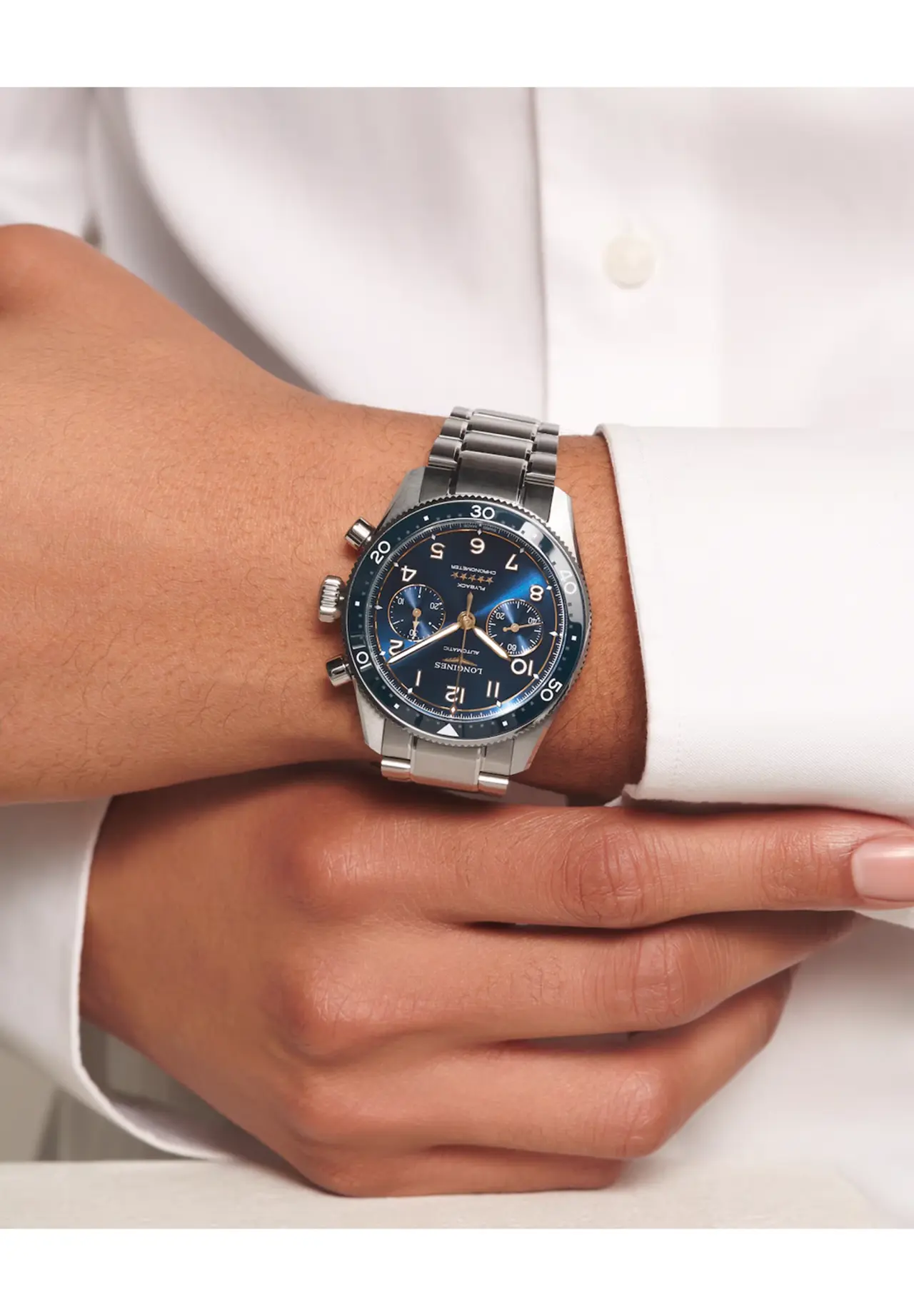 浪琴 先行者系列 飞返计时腕表（Flyback）42mm