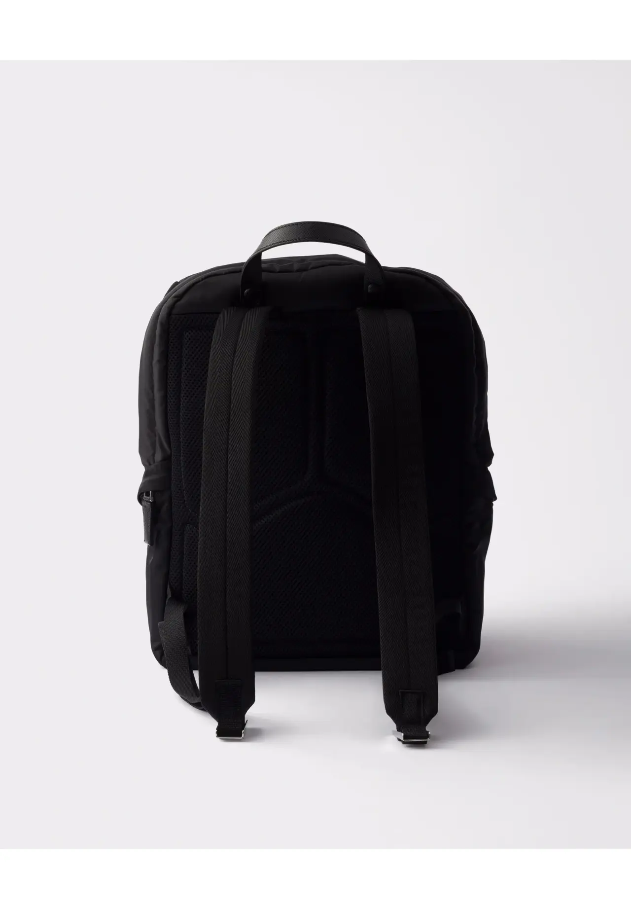 Re-Nylon xサフィアーノレザー バックパック | Matsuya Ginza