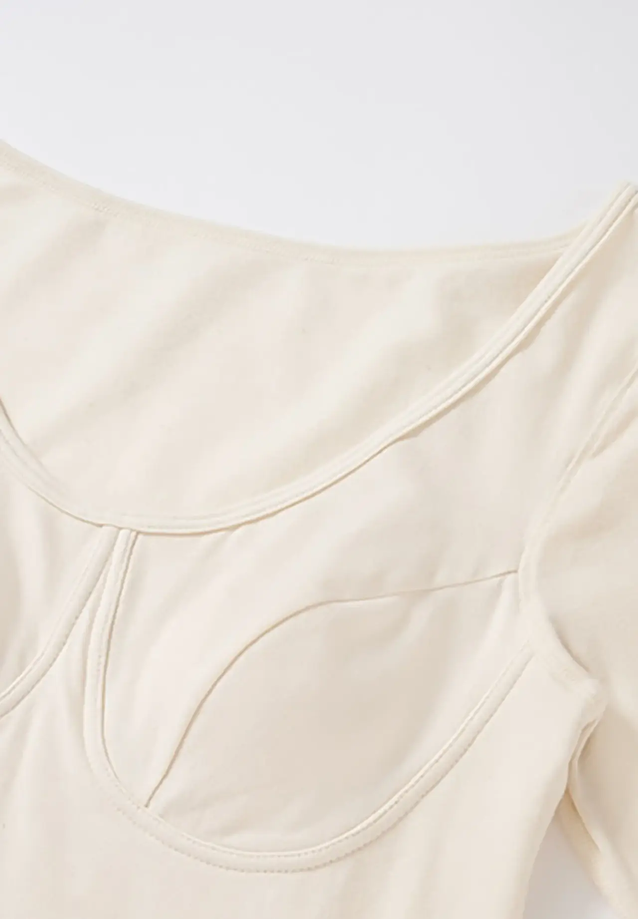9/10-Sleeve Pullover with Built-in Cups