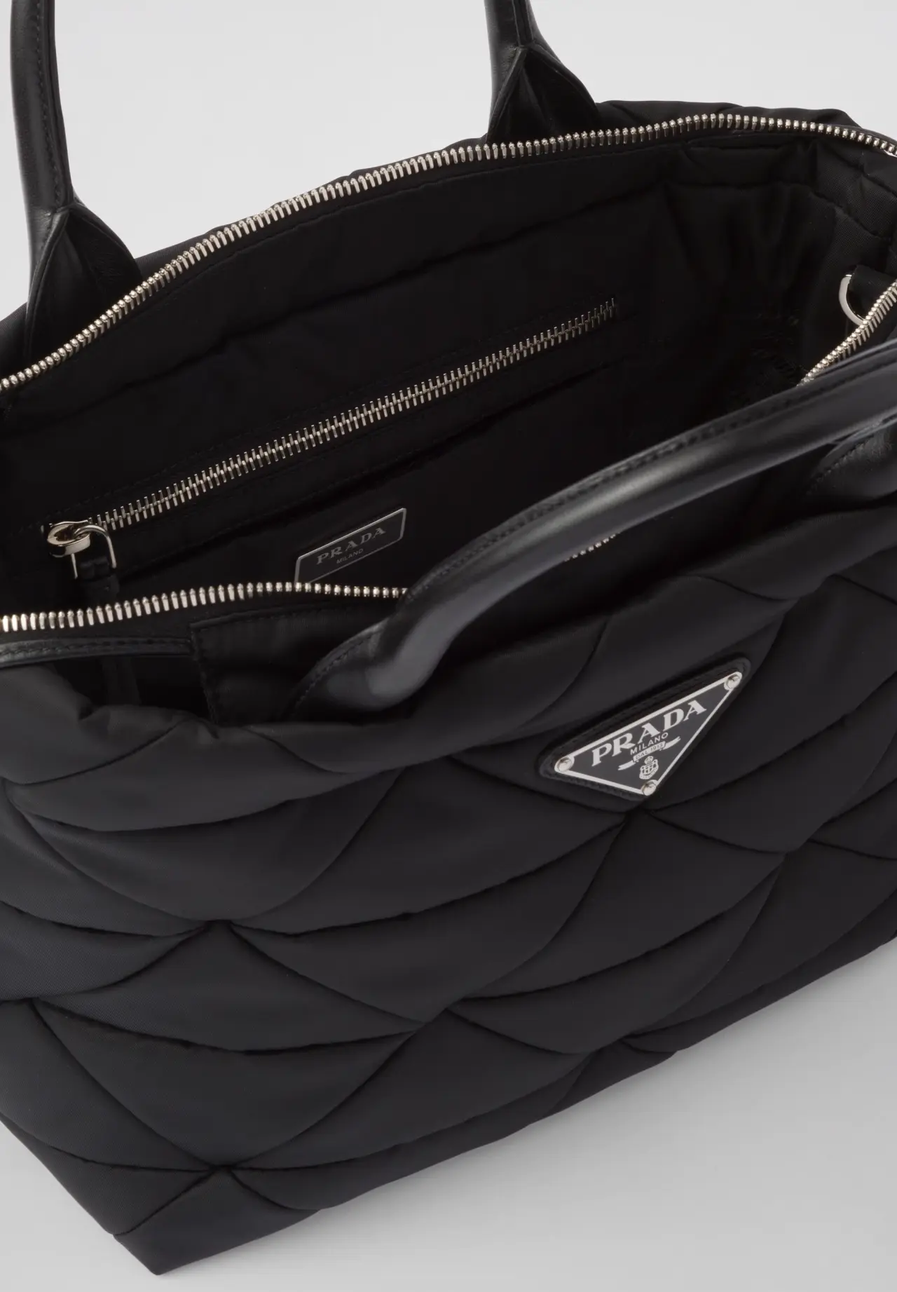 Small Re-Nylon padded tote bag 1BG436 RDJN F0002 V OOO