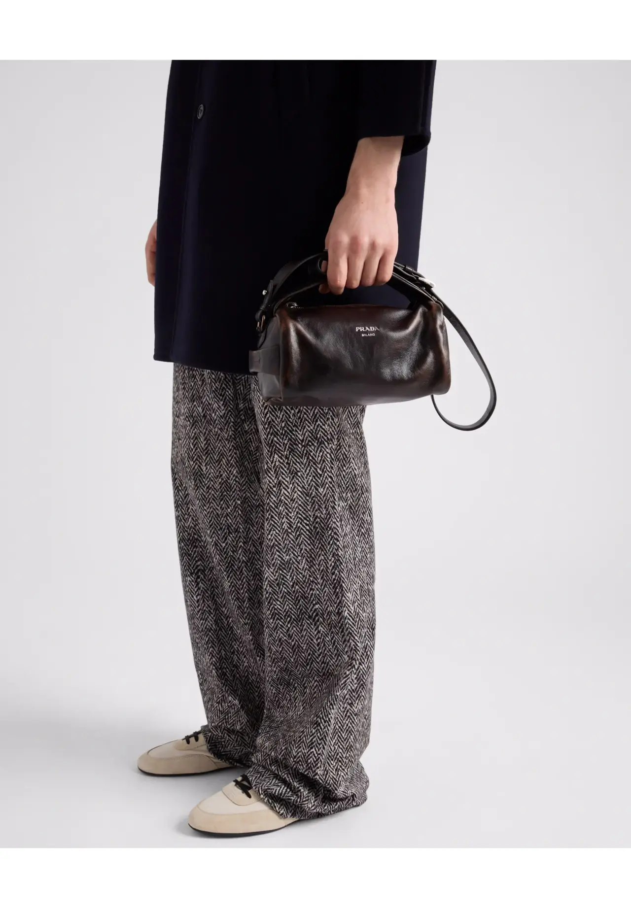 PRADAテスート×ナッパーレザー　ショルダーバッグ　ブラック ナッパレザー ショルダーバッグ | Matsuya Ginza