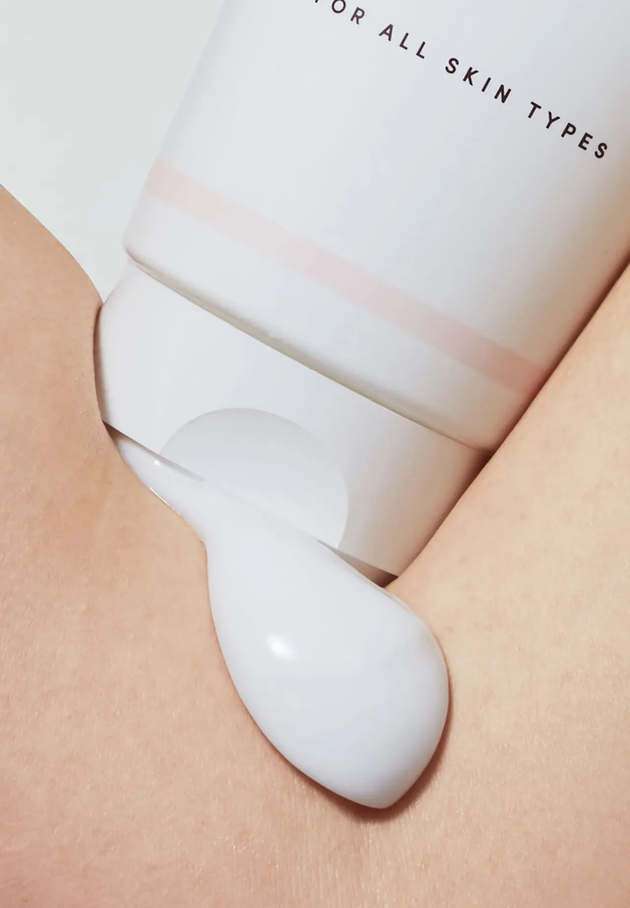 亮肤消肿按摩身体乳 180g