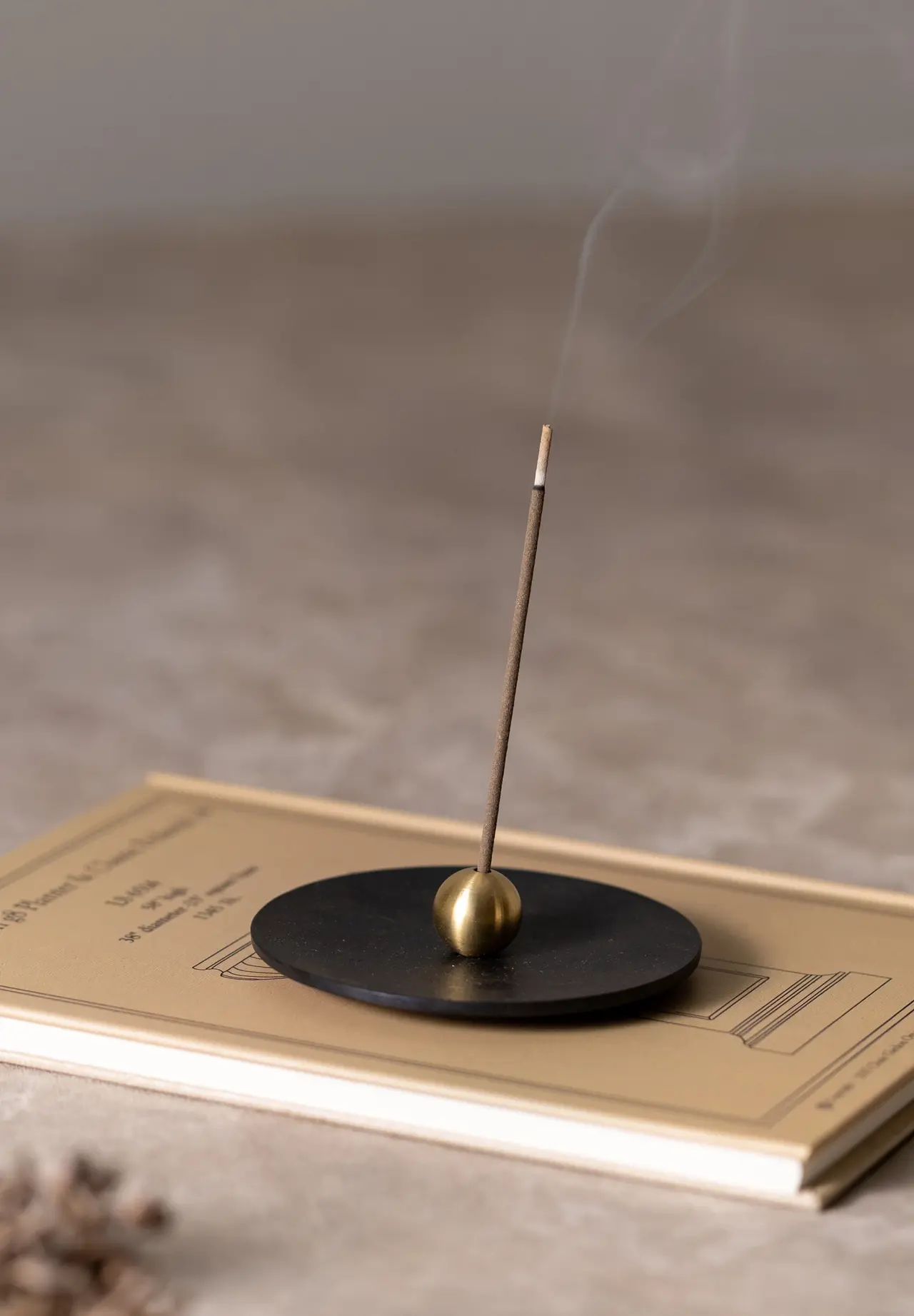 INCENSE VESSEL SET - ROUND - BLACK BROWN
