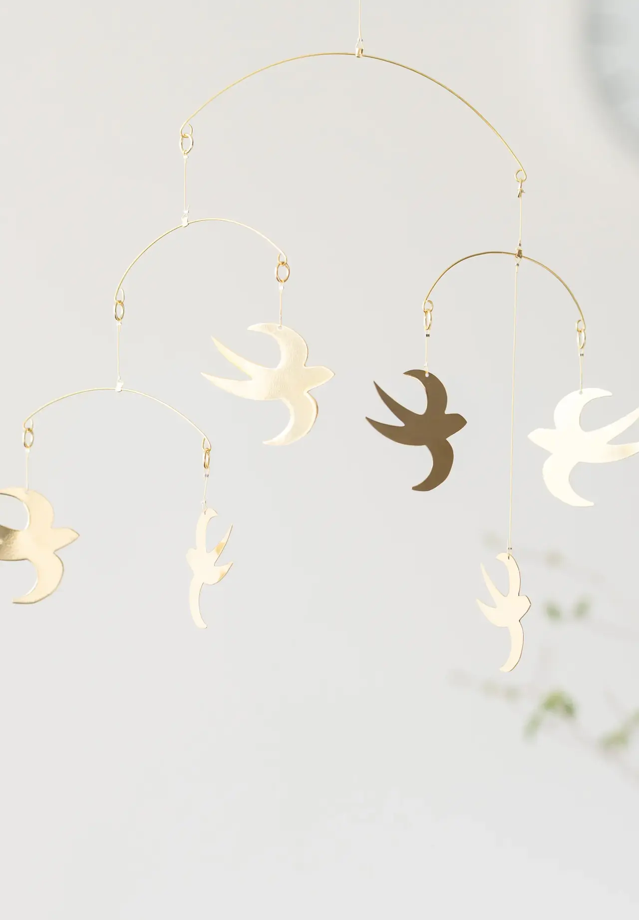 SWALLOW - MOBILE - GOLD