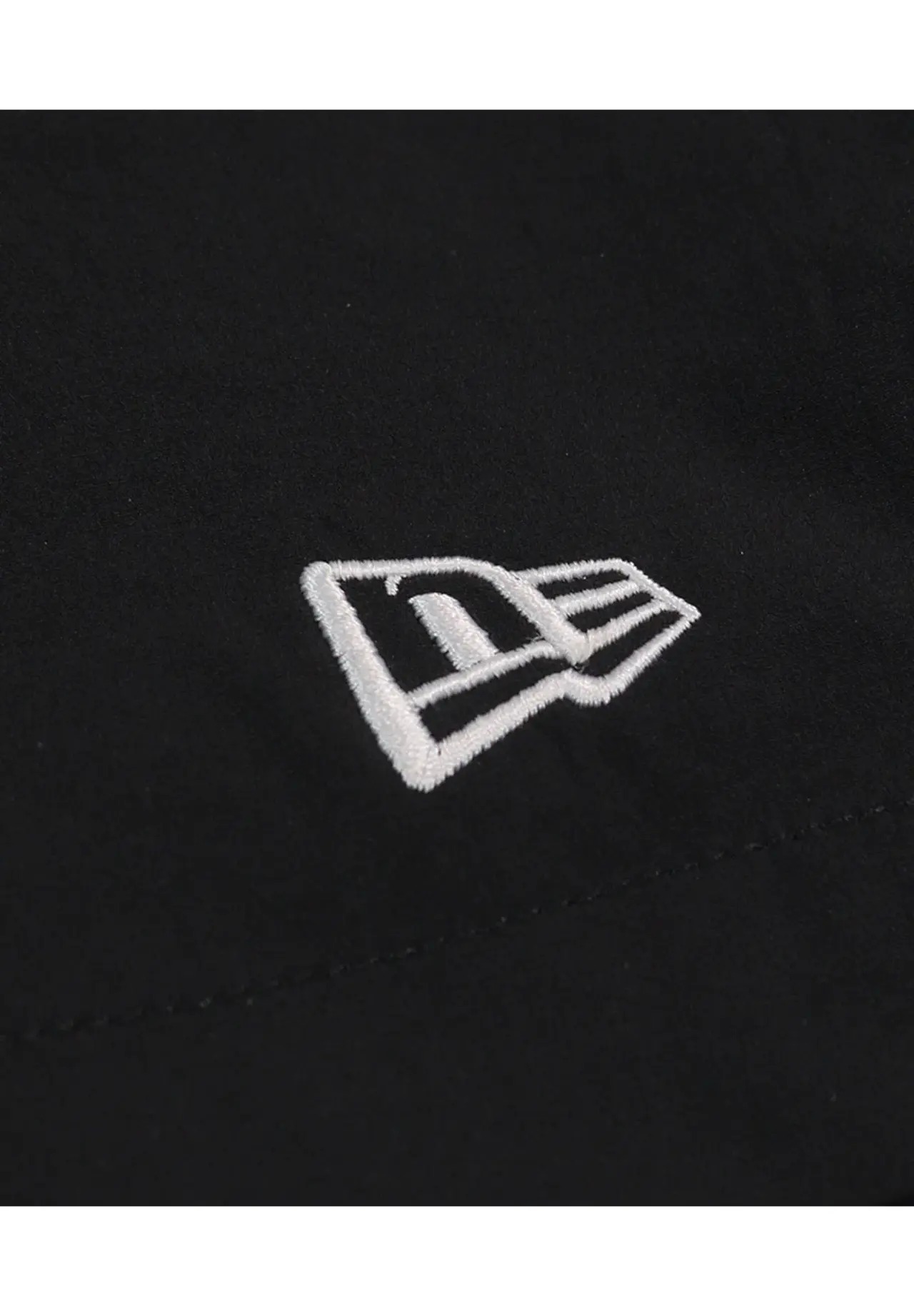 Water-Repellent Shorts (NEW ERA® Collaboration)