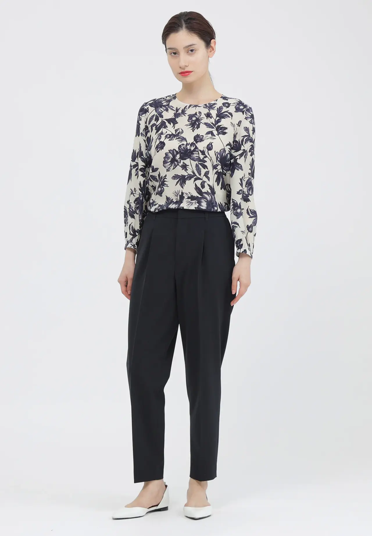 Sheer Flower Print Blouse (Washable / Cool Touch)