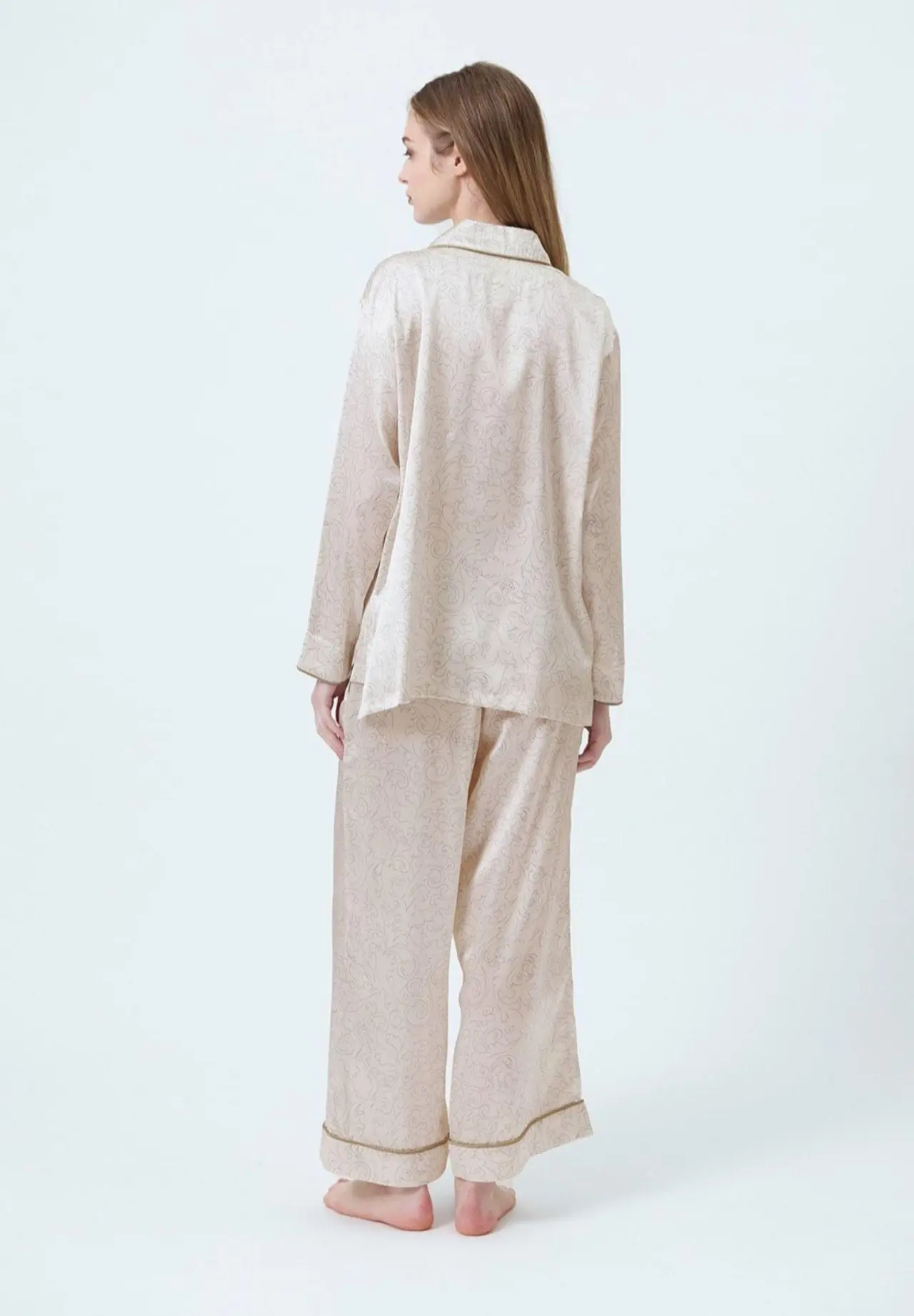 Interior Like Silk Pajama
