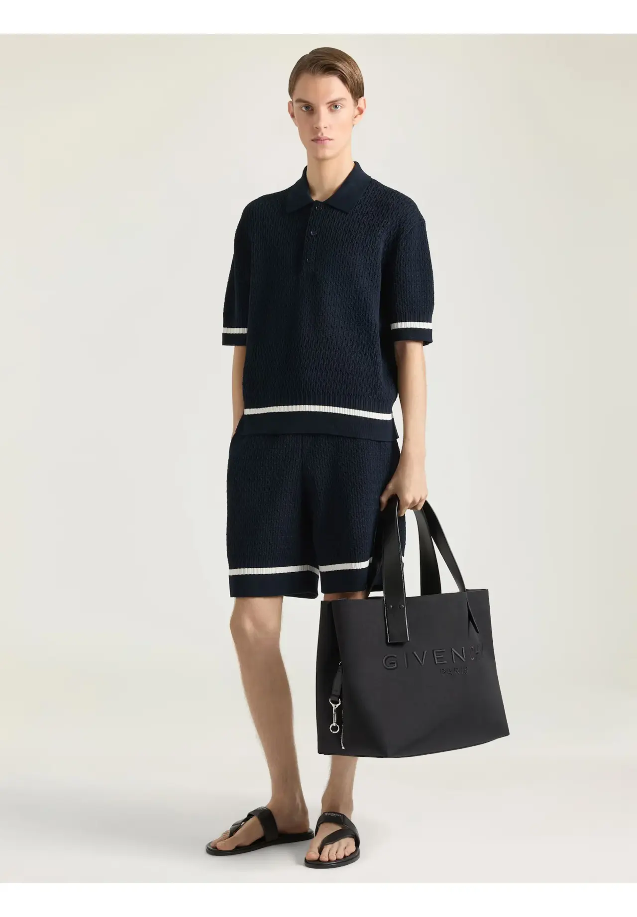 GIVENCHYカーゴ キャンバス | Matsuya Ginza