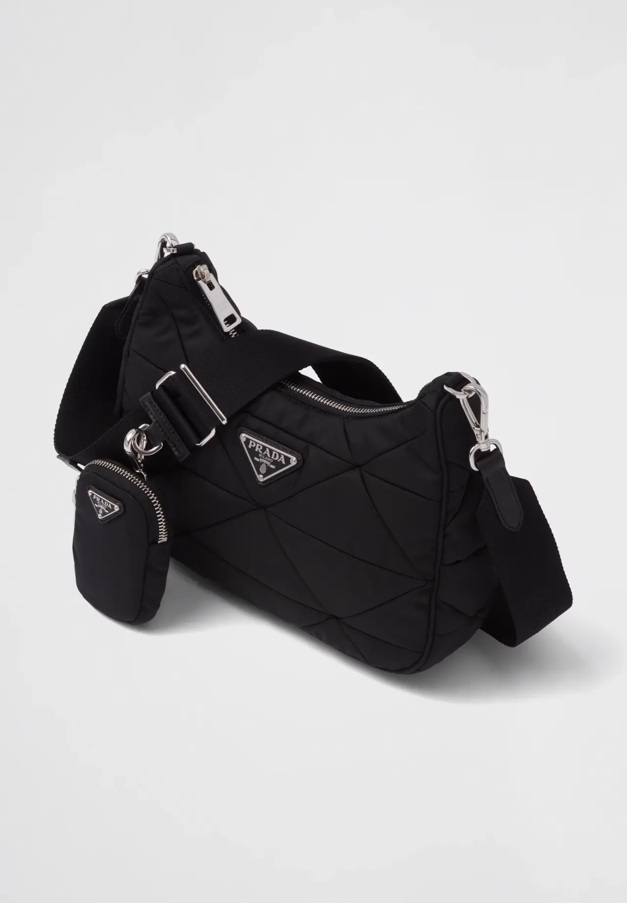 Padded Re-Nylon shoulder bag 1BC151 RDJN F0002 V B9O