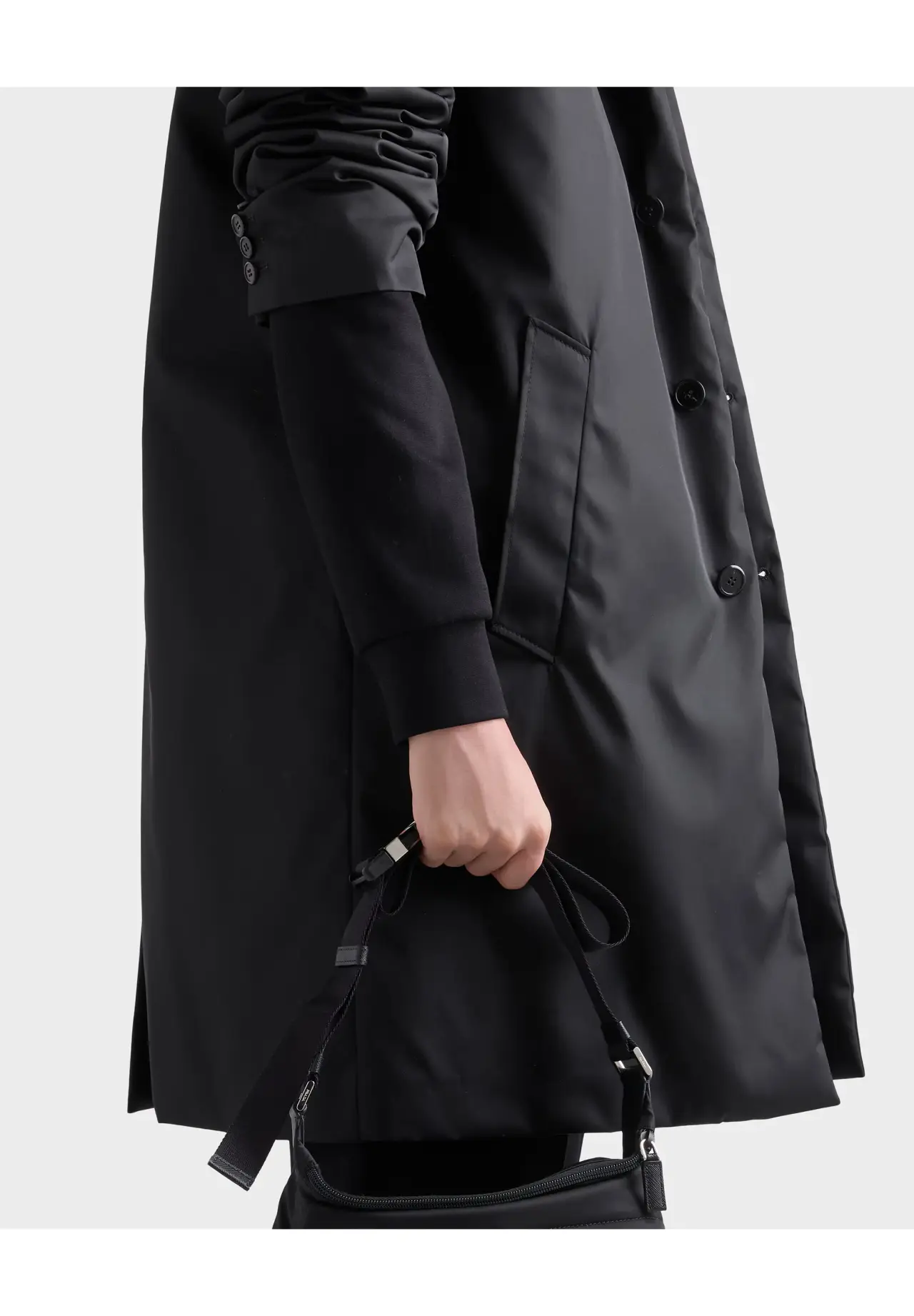 コットンフリース ファスナー開閉式 ジャケット Re-Nylonのディテール付