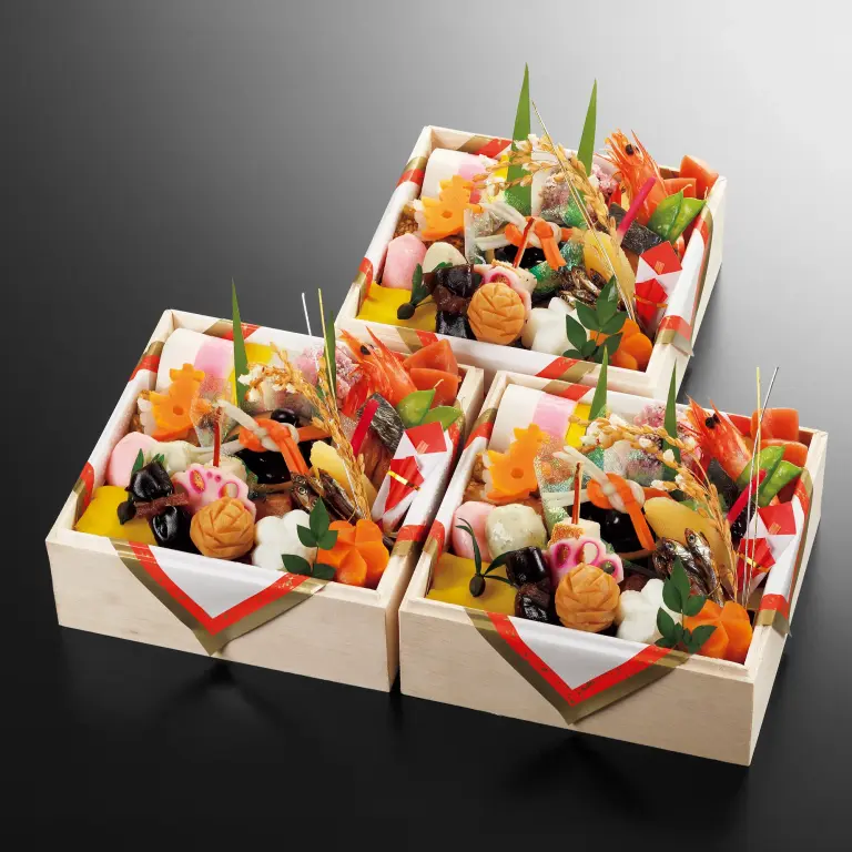 Individual Portion Three-tier Box