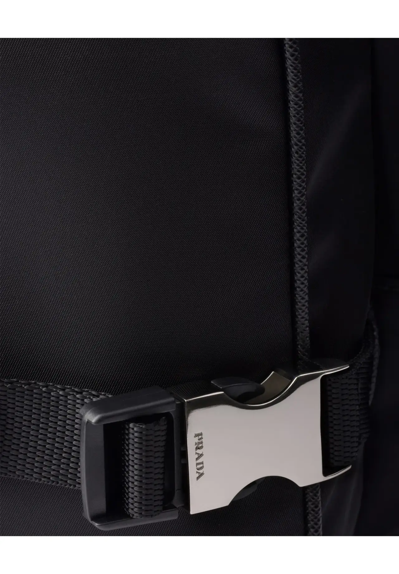 ラージ Re-Nylon x サフィアーノレザー ショルダーバッグ
