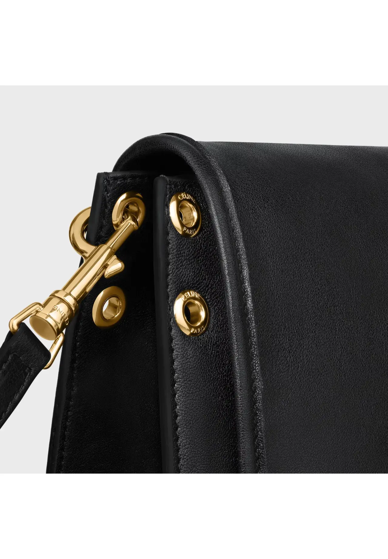 Besace Soft Triomphe / Supple Shiny Lambskin