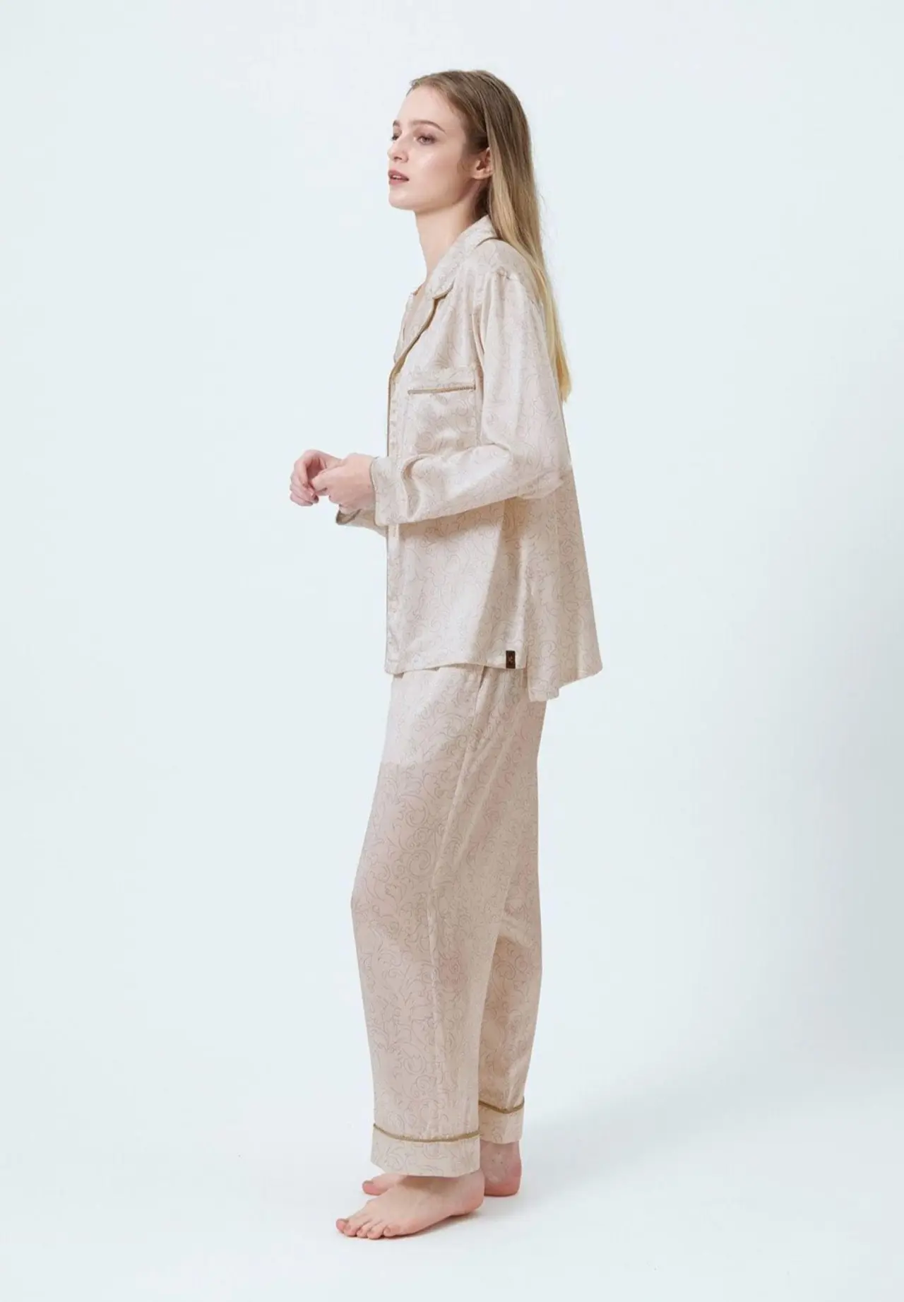 Interior Like Silk Pajama