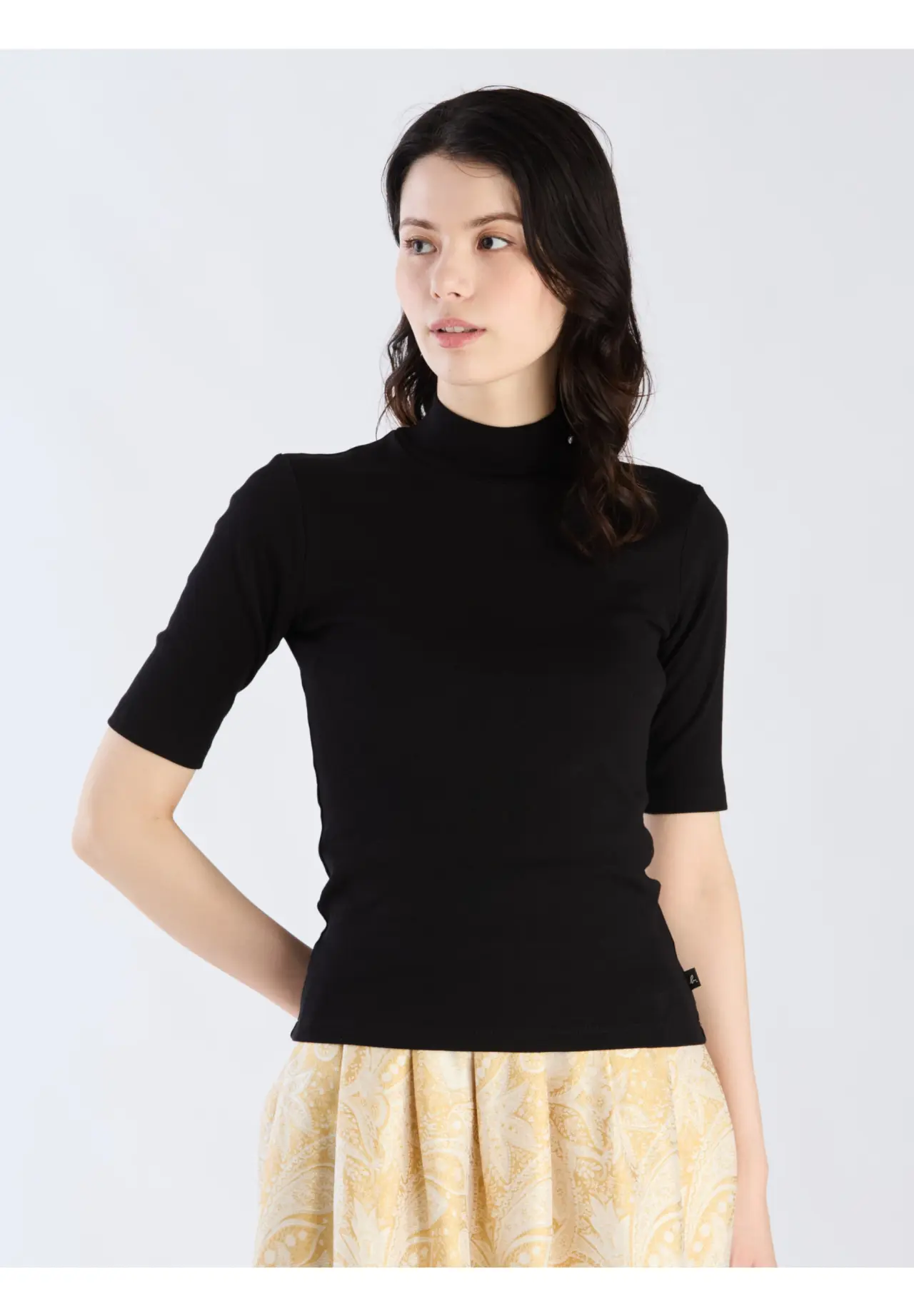 オーガニックコットン 半袖 ハイネックTシャツ ”Vian” | Matsuya Ginza