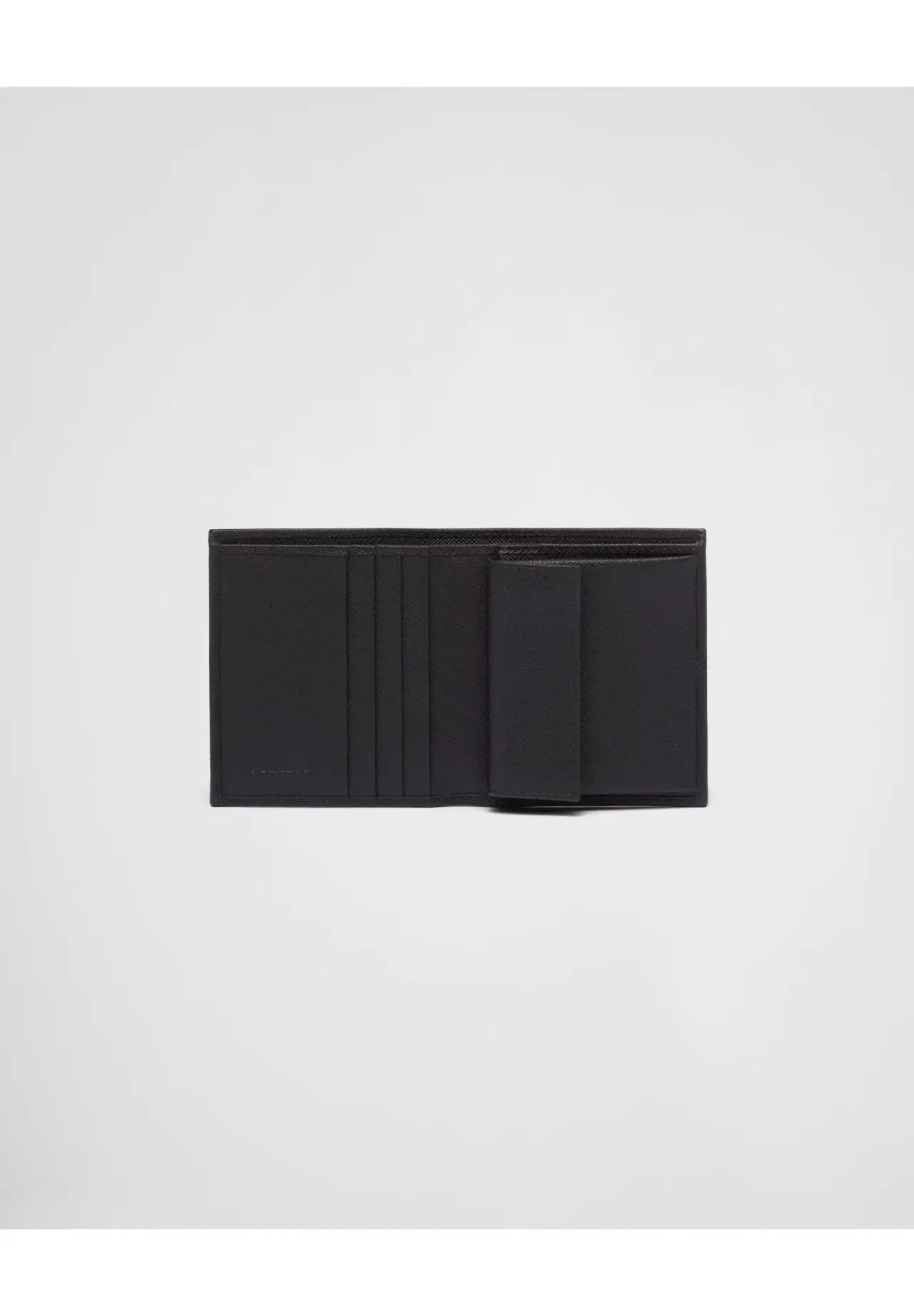 サフィアーノトライアングル 財布