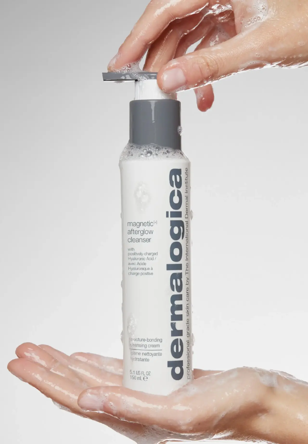 Magnetic[+]  焕亮洁颜乳 150ml
