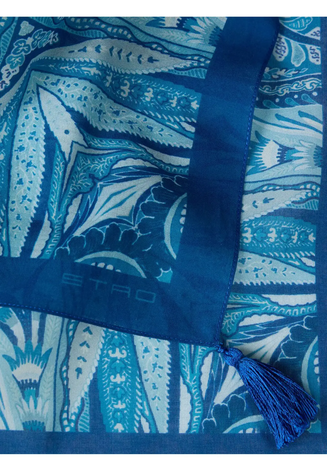  Tassel & Botanical Paisley Motif Cotton Scarf