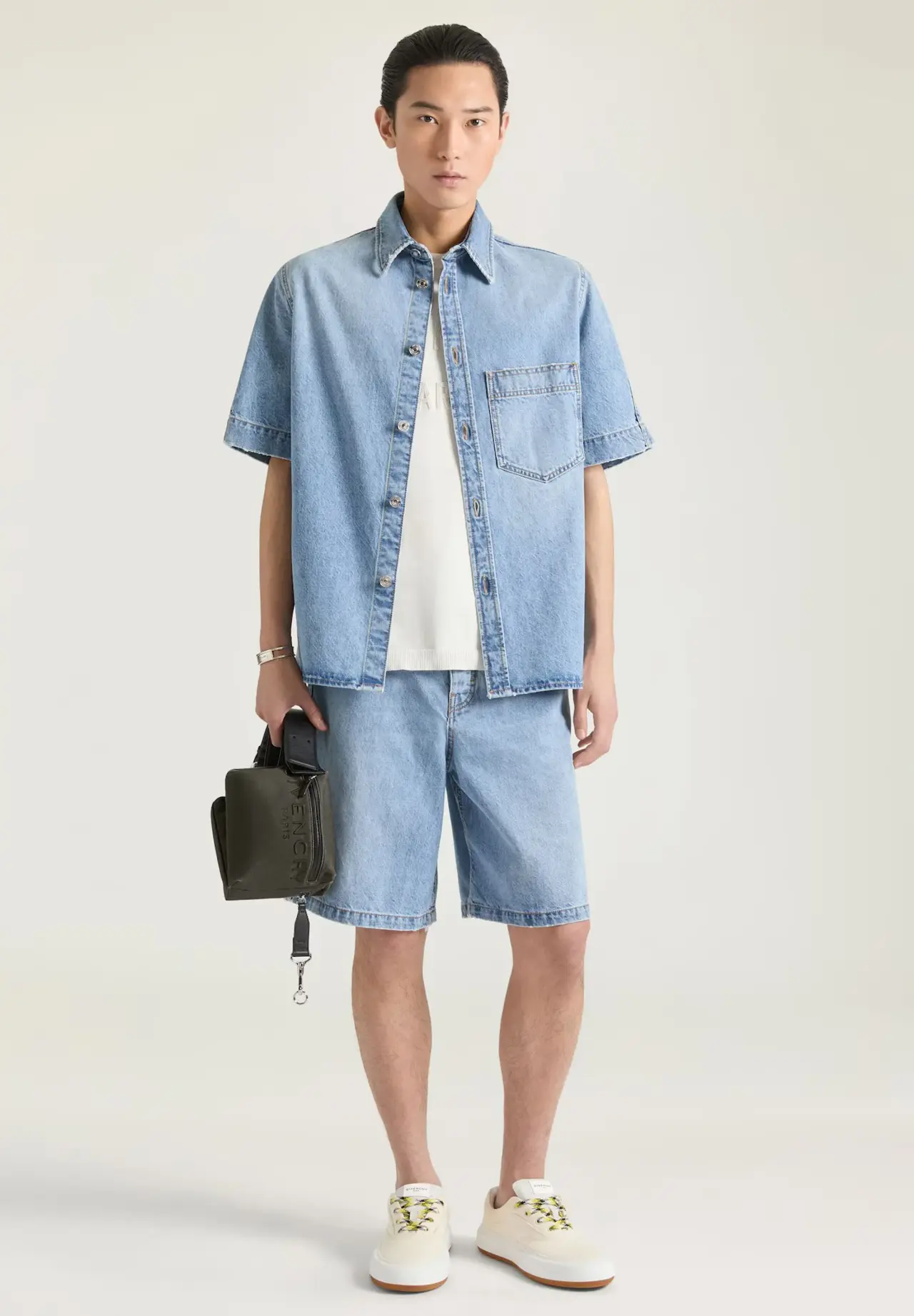 GIVENCHYカーゴ キャンバス ベルトバッグ | Matsuya Ginza