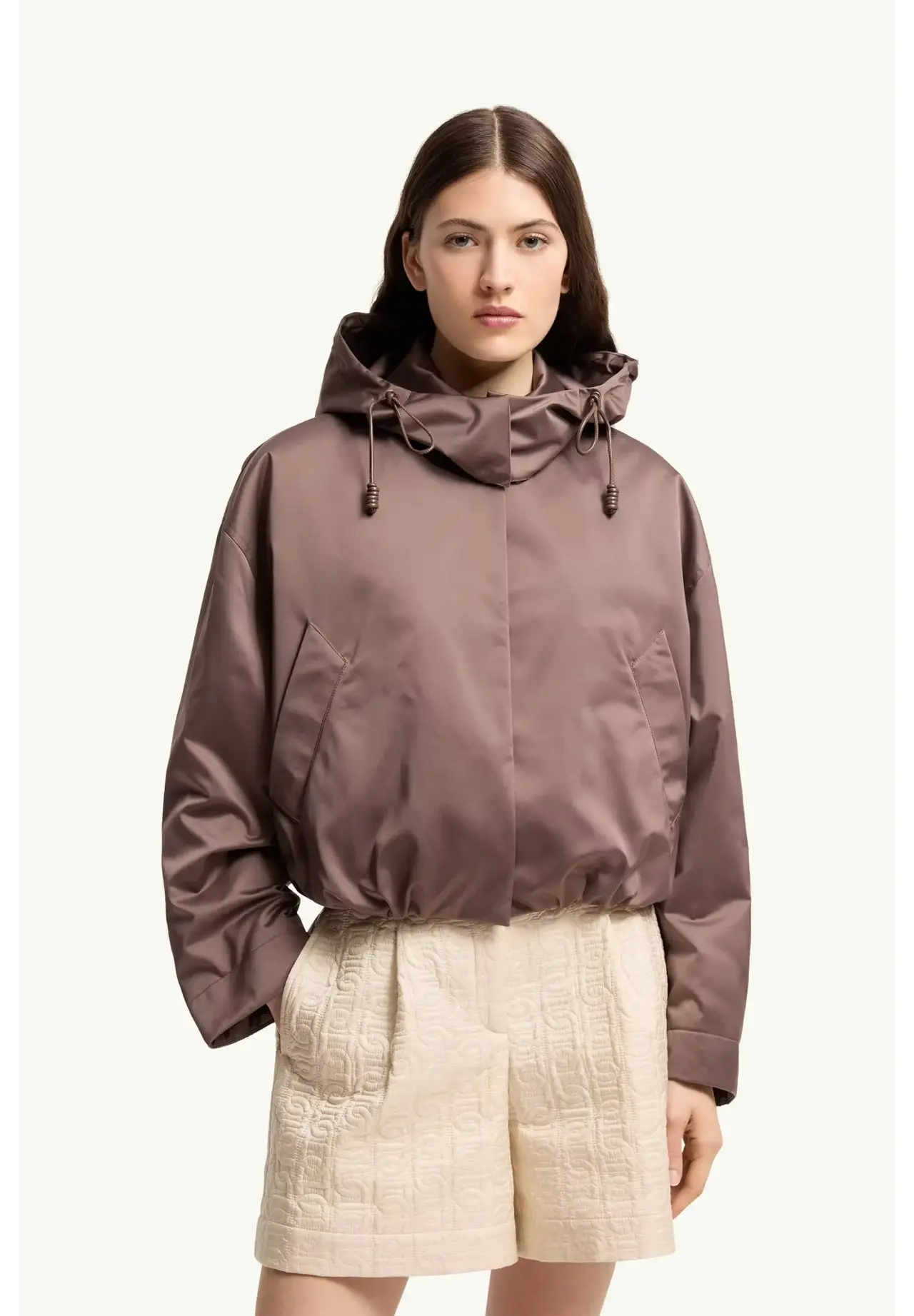 Chevreuil 短款羽绒服