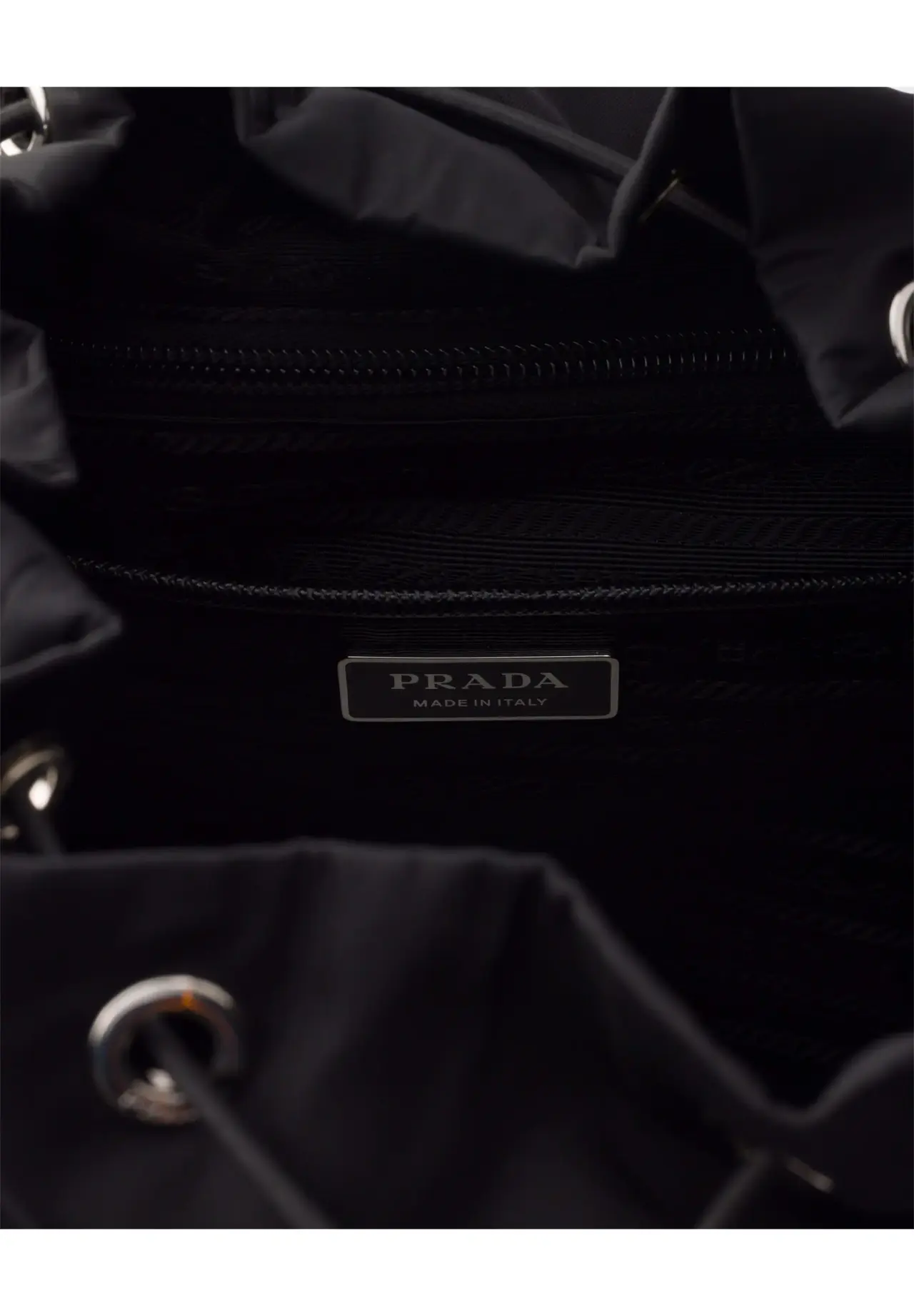 Re-Nylon&nbsp;バックパック