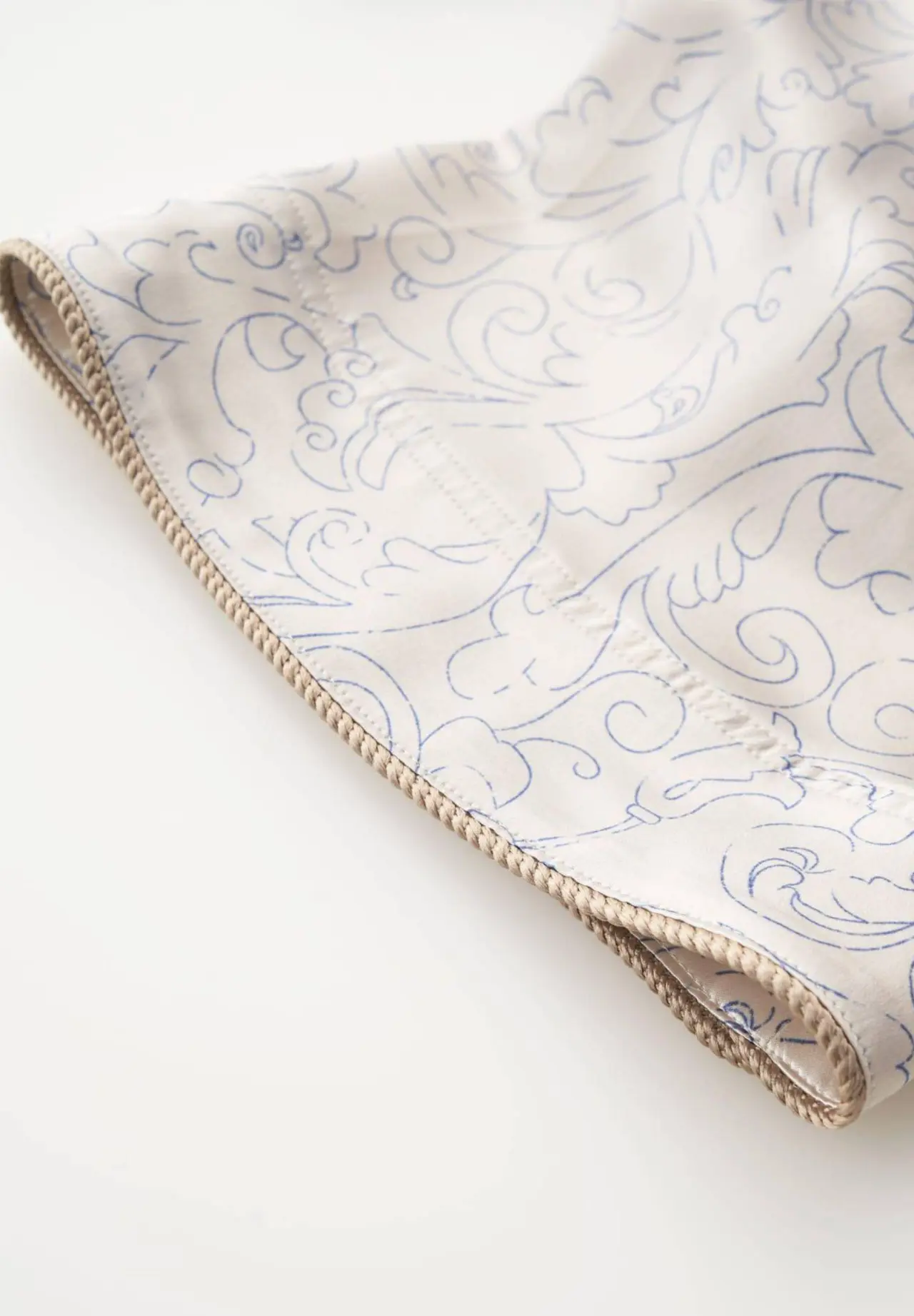 Interior Like Silk Pajama