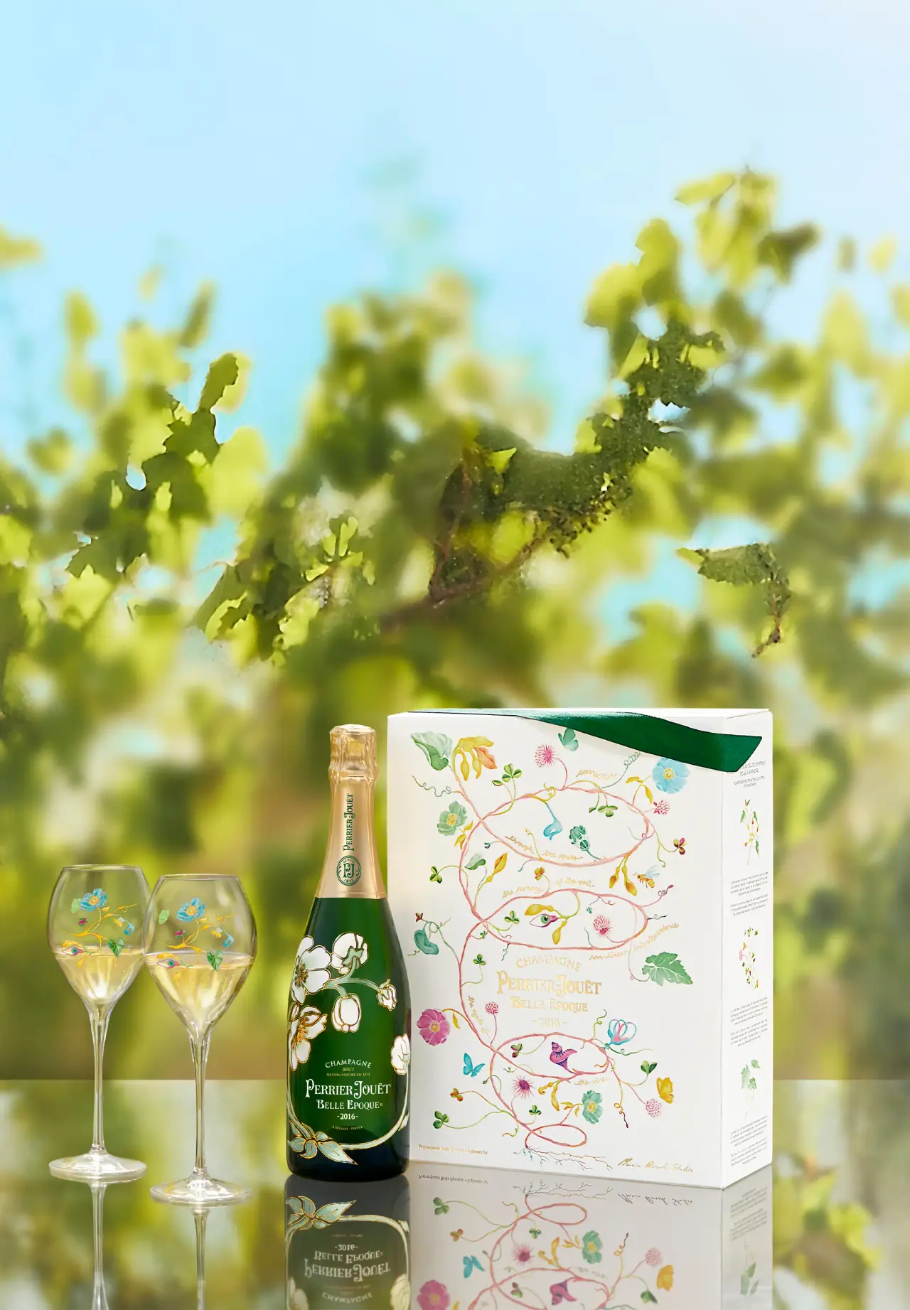 ペリエ ジュエ ベル エポック 2016 グラス2脚セット エコロジカル ボックス by マルシン・ルサック 750ml
