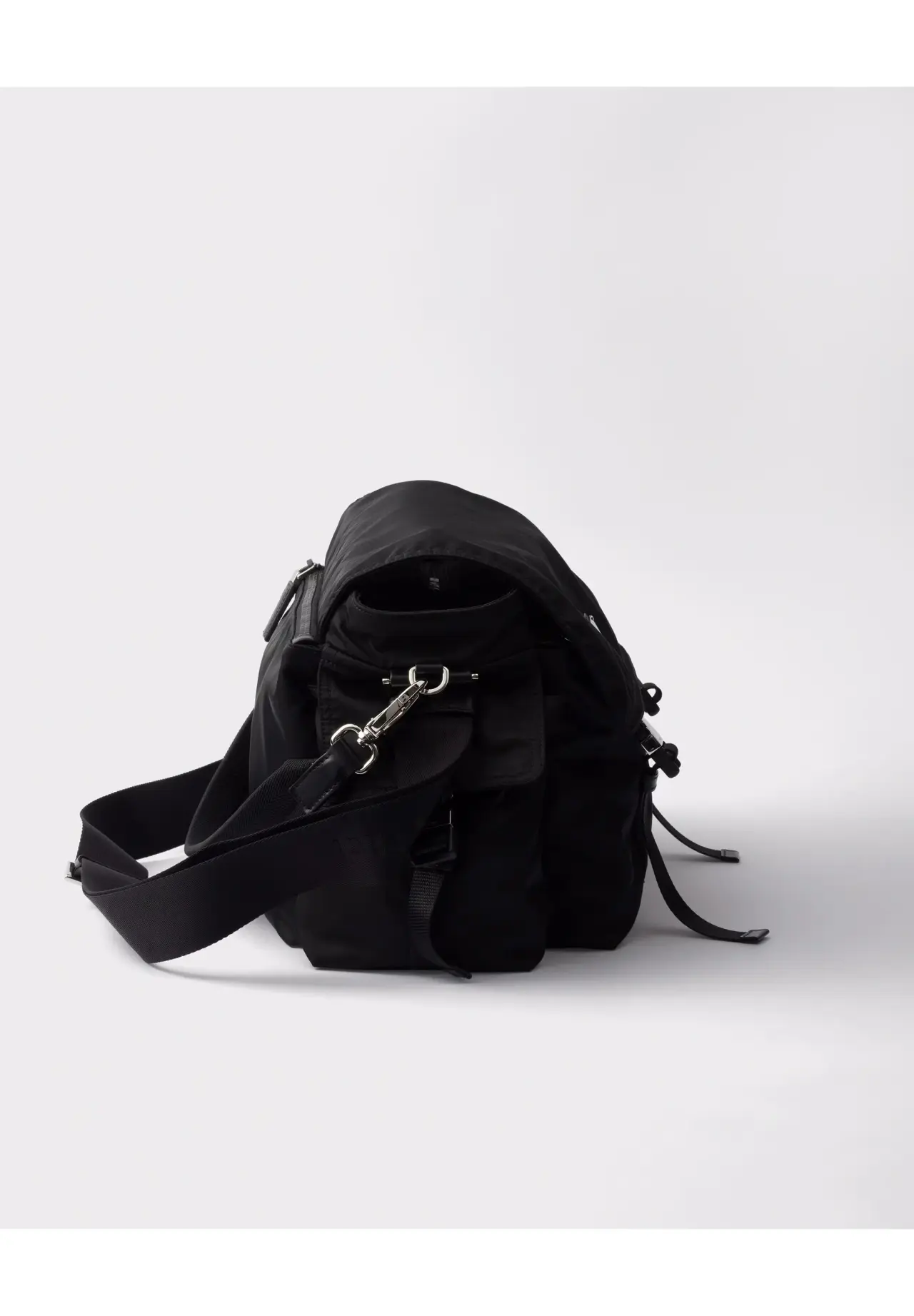プラダ エクスプローラ Re-Nylon xレザー バッグ | Matsuya Ginza