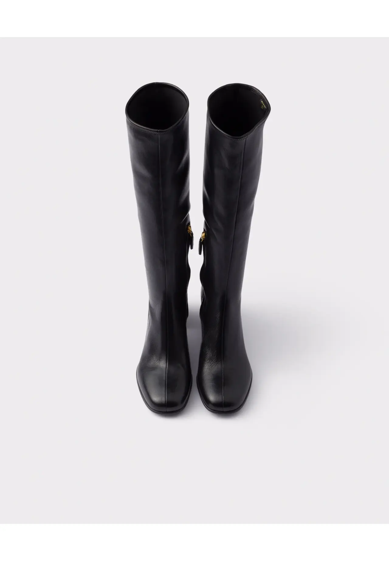 Stretch nappa leather boots