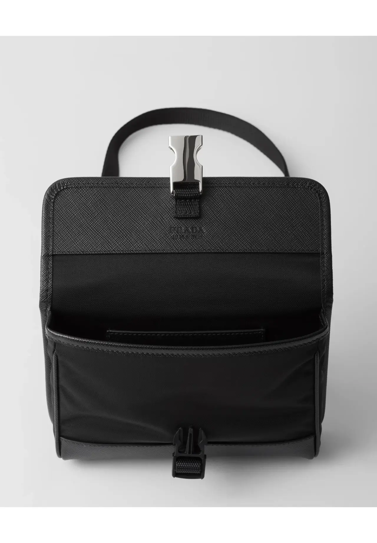 Re-Nylon x Saffiano 皮革手机壳
