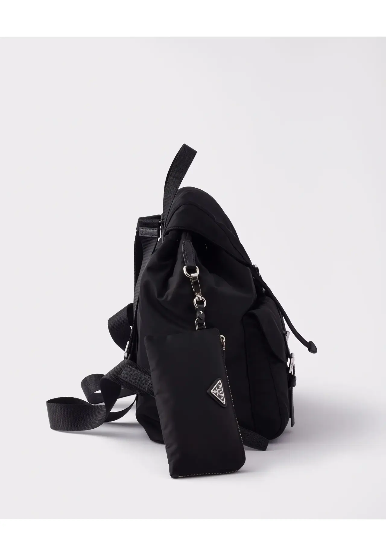 ミディアム Re-Nylon バックパック