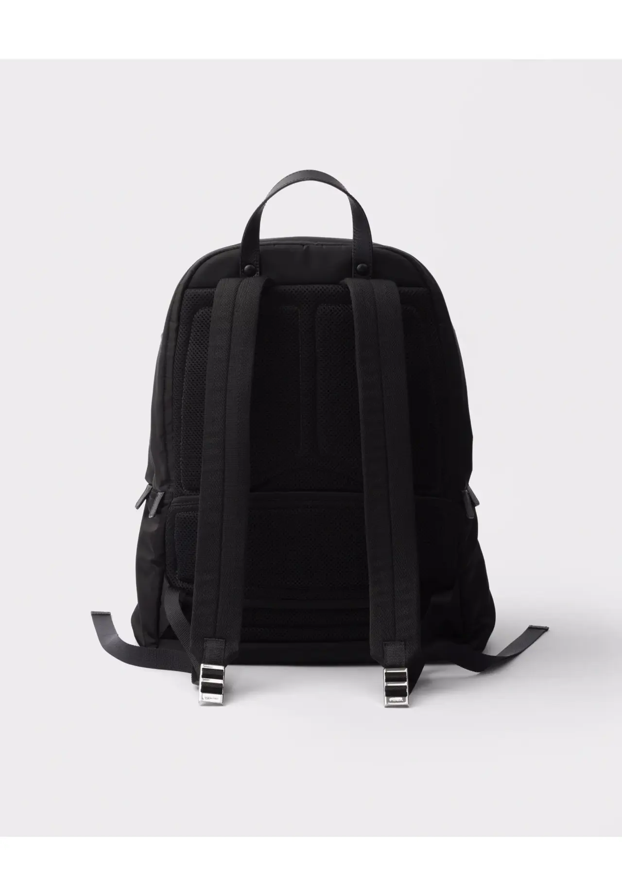 Re-Nylon xサフィアーノレザー バックパック | Matsuya Ginza
