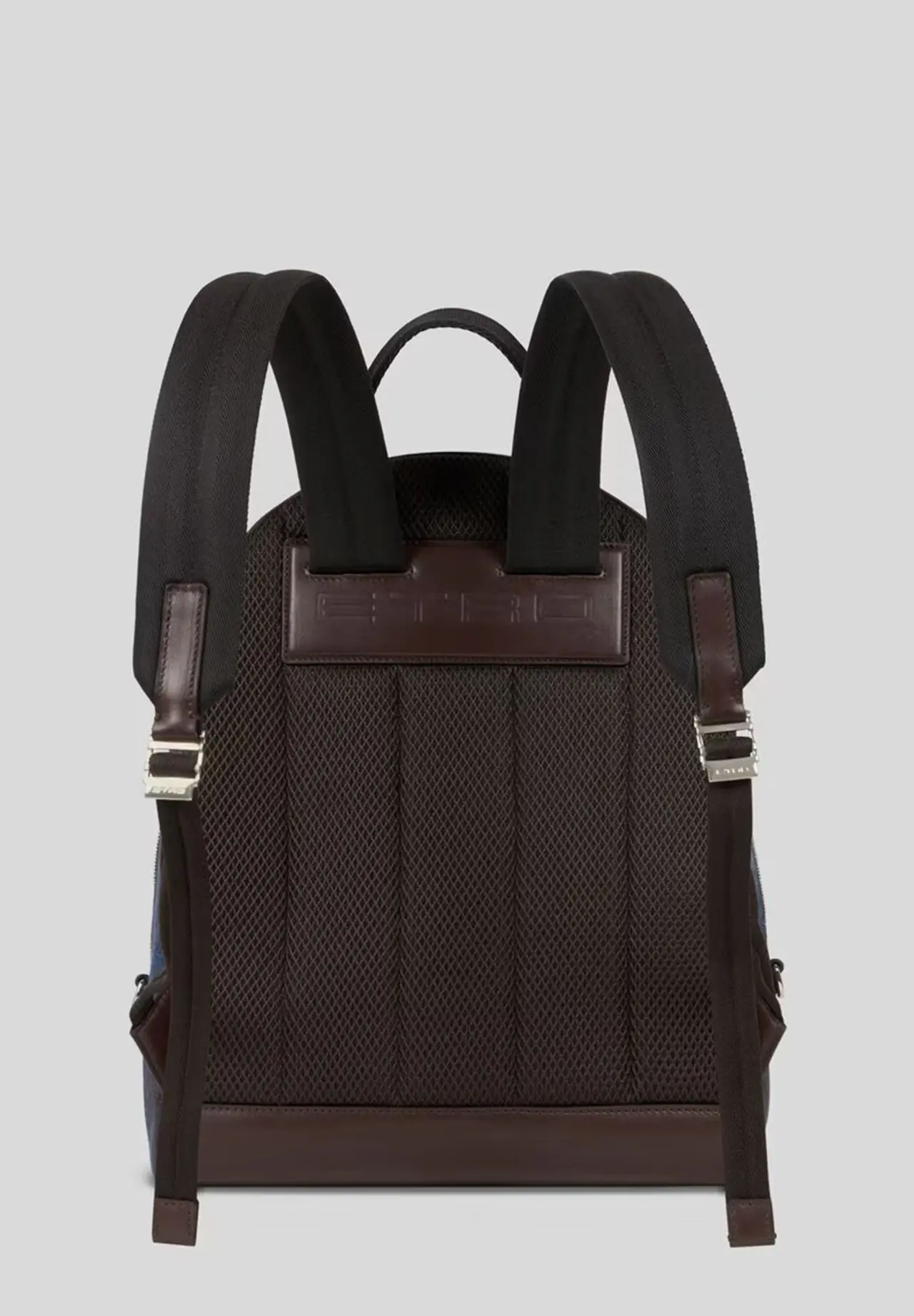 ESSENTIAL ジャカード バックパック